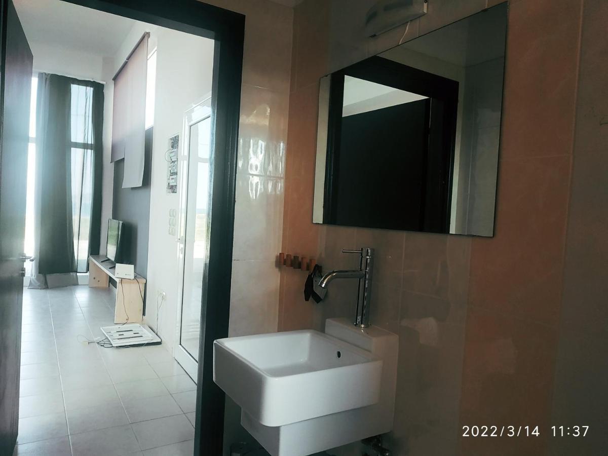 Studios Poseidonia Apartments 50 & 70 Sqm With Sea View Corinth Εξωτερικό φωτογραφία