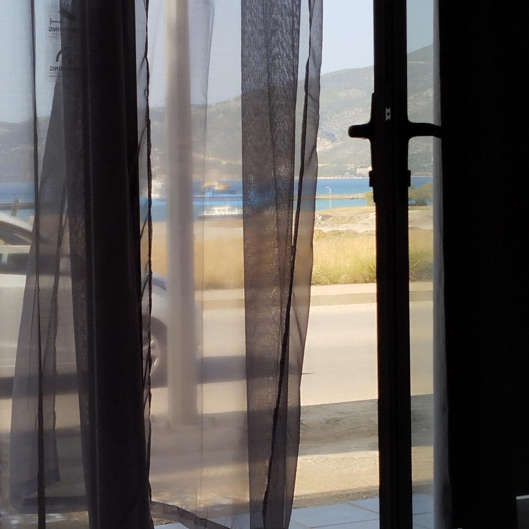 Studios Poseidonia Apartments 50 & 70 Sqm With Sea View Corinth Εξωτερικό φωτογραφία