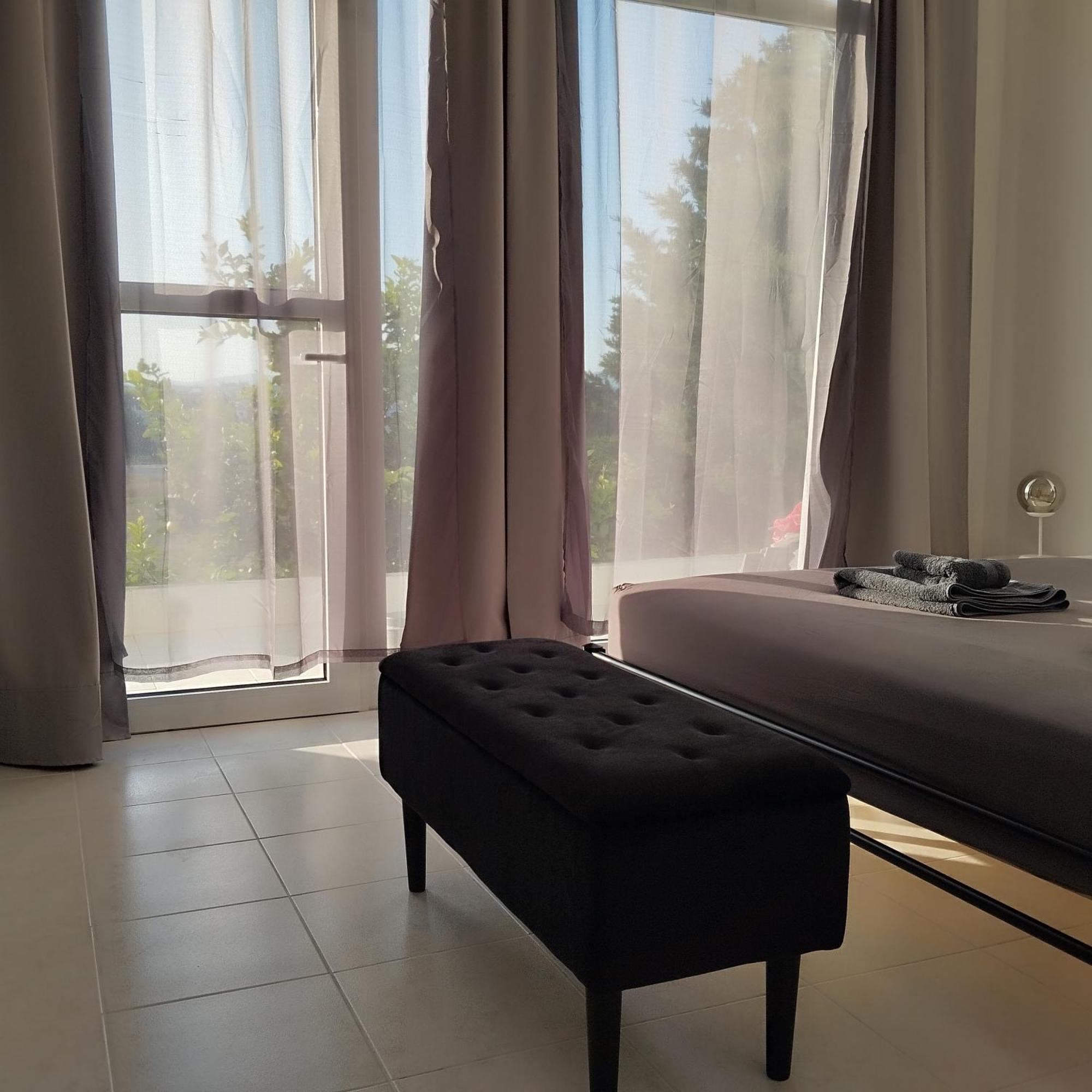 Studios Poseidonia Apartments 50 & 70 Sqm With Sea View Corinth Εξωτερικό φωτογραφία